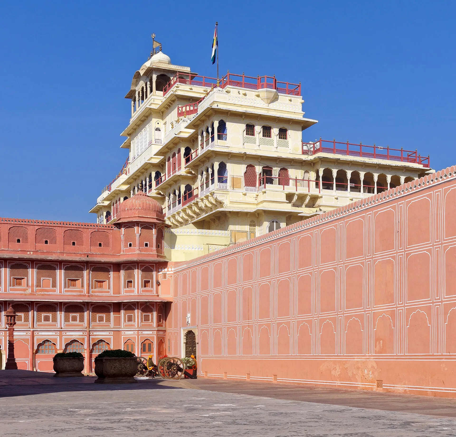 Taxi from Jaipur to Udaipur, Rajasthan
